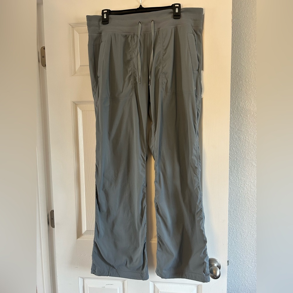 Women’s lululemon dance studio pants